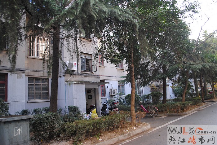 永康路时代超市 苏宁电器附近