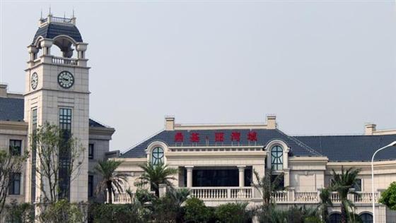 丽湾域顶级社区内 配套天然铸成