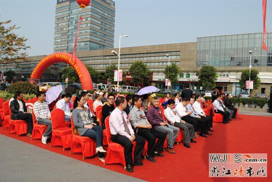 盛泽第六届金秋房展会今日开幕