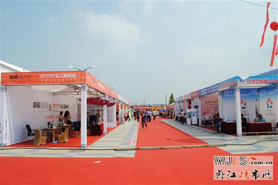 吴江住博会冷清的现场