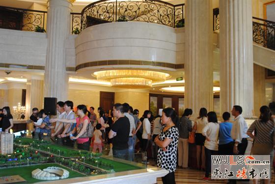 中南世纪城精装空中别墅71号楼盛大开盘