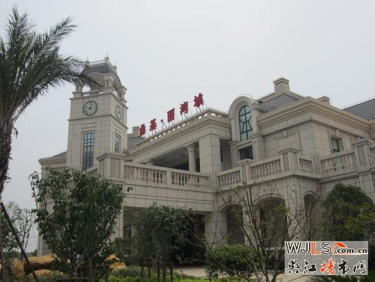 丽湾域24#和25#楼高层在售 均价8000元/㎡