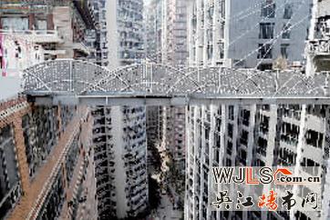 空中连廊68.5米高悬空