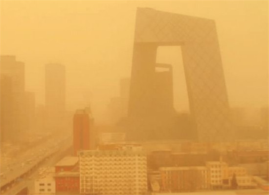 沙尘一来网友:白洗了