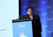 2015房地产金融高峰论坛再北京举行 任志强表示房地产总体回升在第四季度