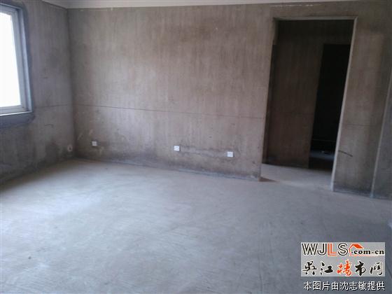 2015.平安苑85P首付一半 思贤学区房 户型正 单价低