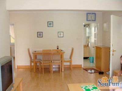 彩香二村室内图
点击图片查看下一页 彩香二村室内图