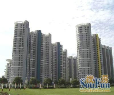 最高低于市价2000元/平 仅四套低价房揭秘湖左岸的火爆