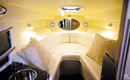 入门型售价128万元 苏州地产游艇现身博览会