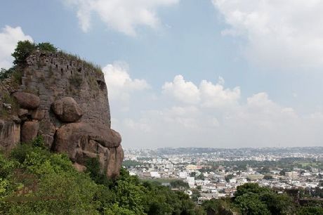 印度真实生活吓死人 贫富差距竟如此巨大(图)