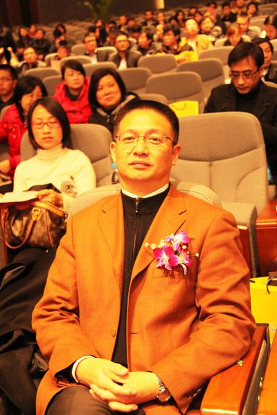 顾建发：从宏观经济看房地产与相关产业