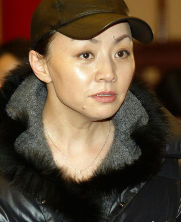 走进宋丹丹豪宅 看看她28天闪婚的全记录