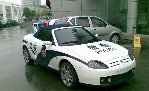 史上最牛的警车现身南京