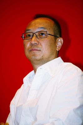 地产四大腕解读房产形势 自发学做“猪坚强”