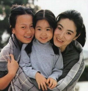 40位明星的儿女哪个最漂亮 遗传or后天培养 40位明星的儿女哪个最漂亮 遗传or后天培养