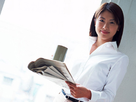 组图：美女与白色家居