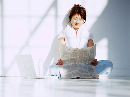 组图：美女与白色家居