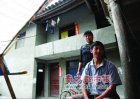 “最牛民房”震后独存 