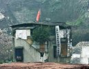 比比谁最“牛” 历数中外最牛钉子户